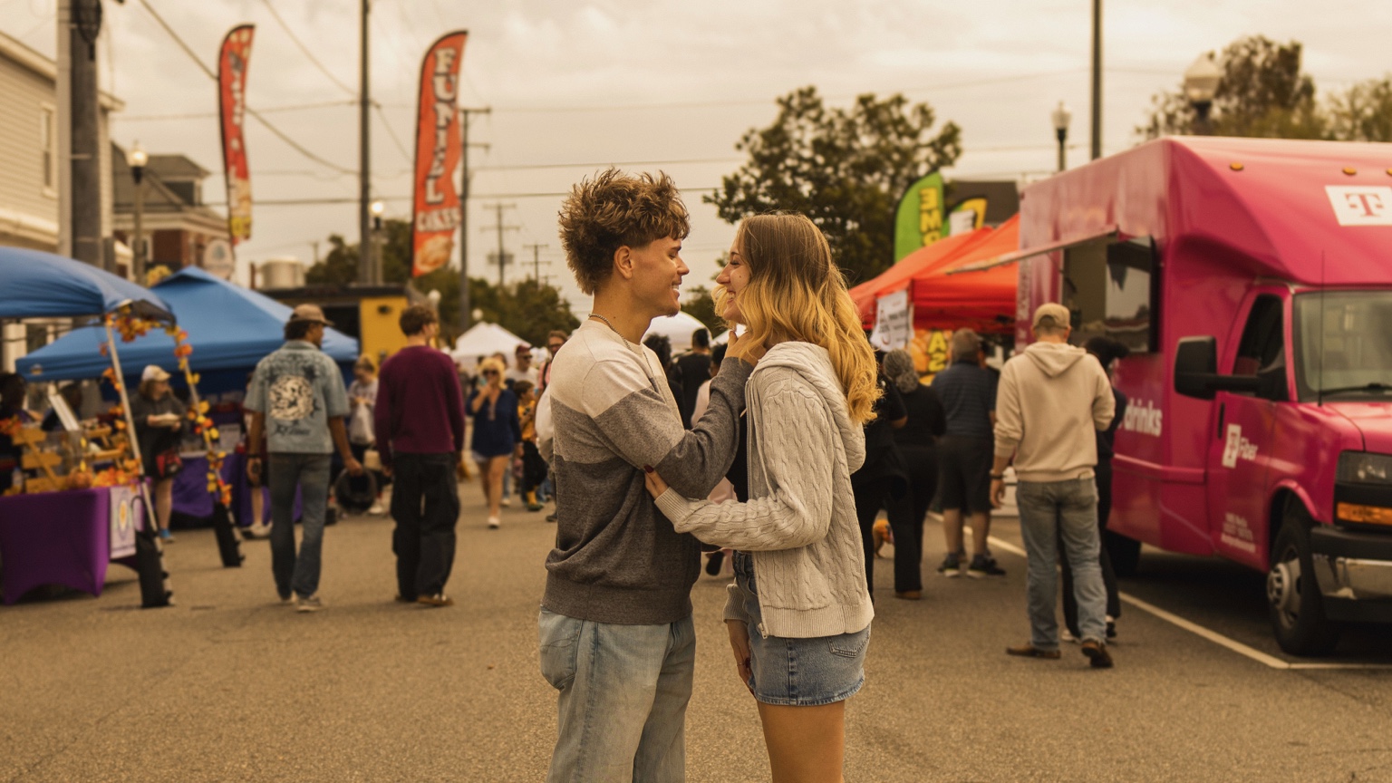 A whole street of distractions. Still looking at you.